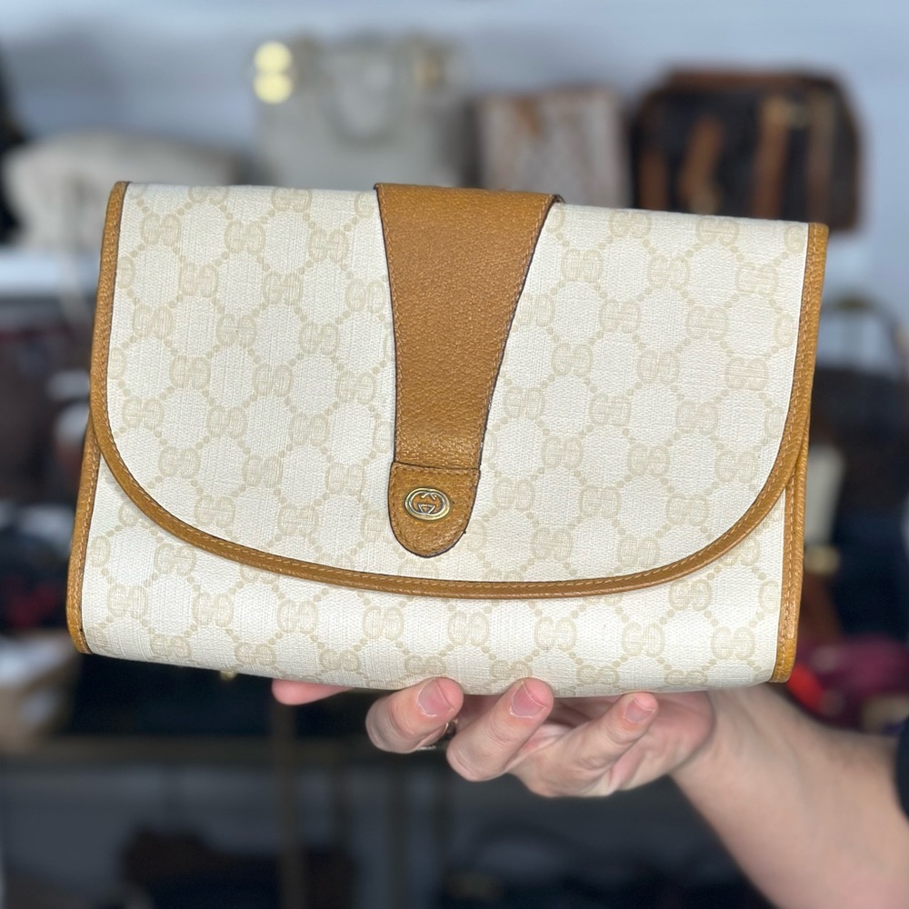 Gucci Accessory Collection Rare Clutch - Picture 1 of 1